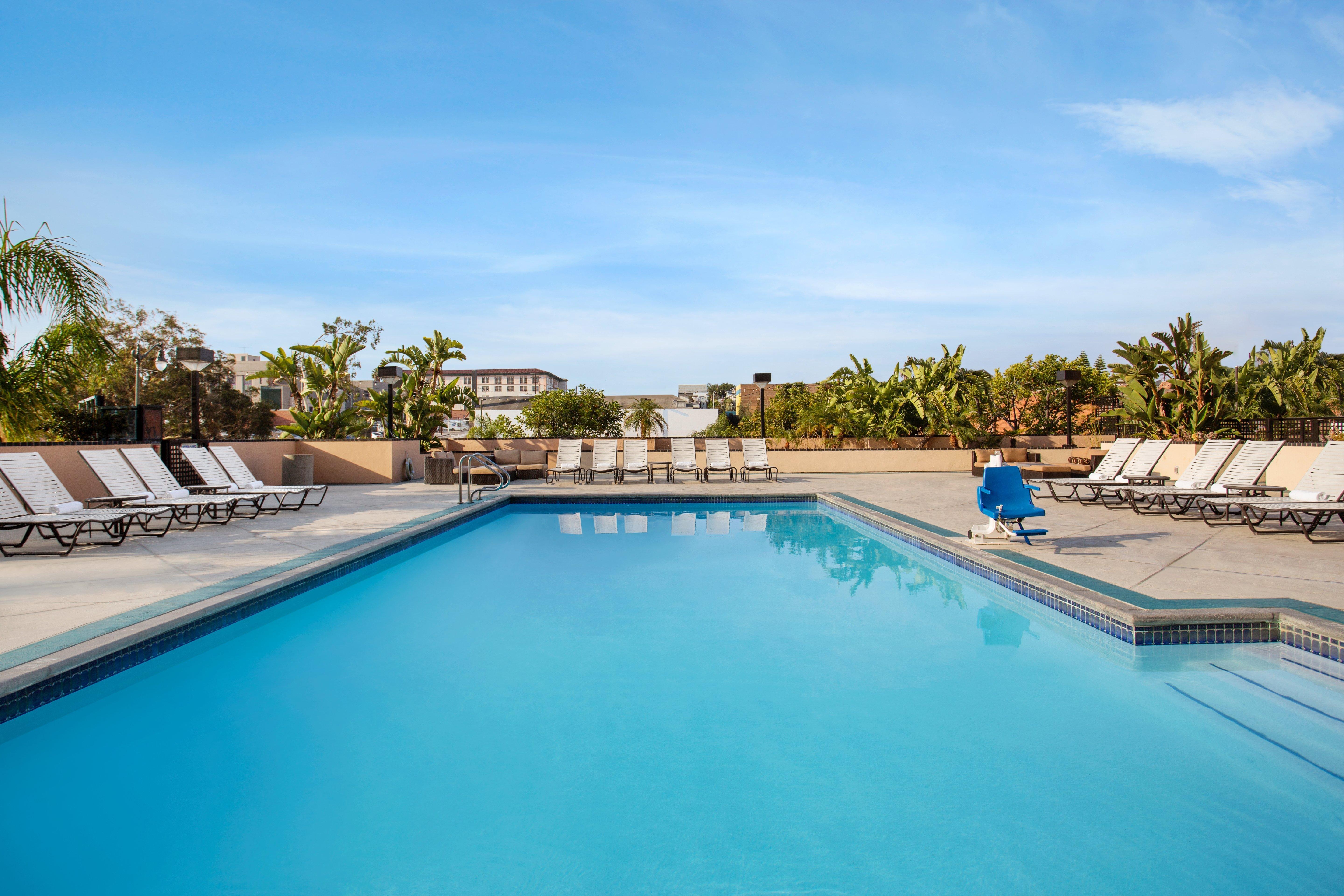Crowne Plaza Hotel Los Angeles Harbor By Ihg Kültér fotó